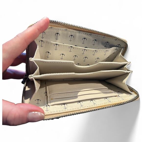 Brighton Anchor Leather Zip Around Tech Wallet Wristlet Organize Nautical Preppy - Picture 7 of 10
